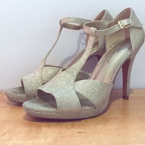 Lulu Townsend Gold Heel
